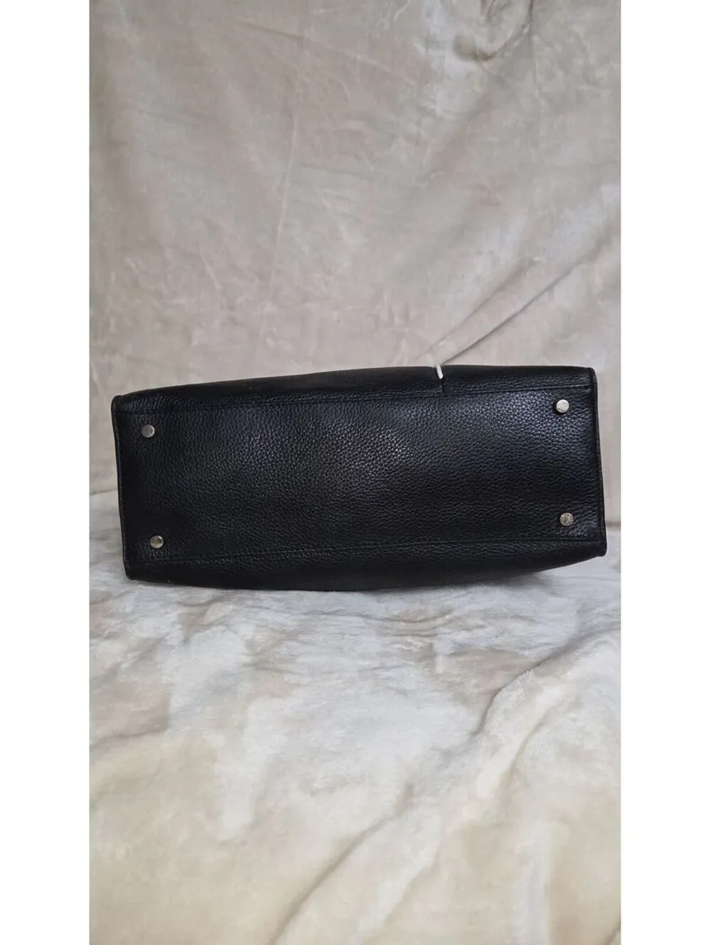 47. Kate Spade Cherry Street Danna